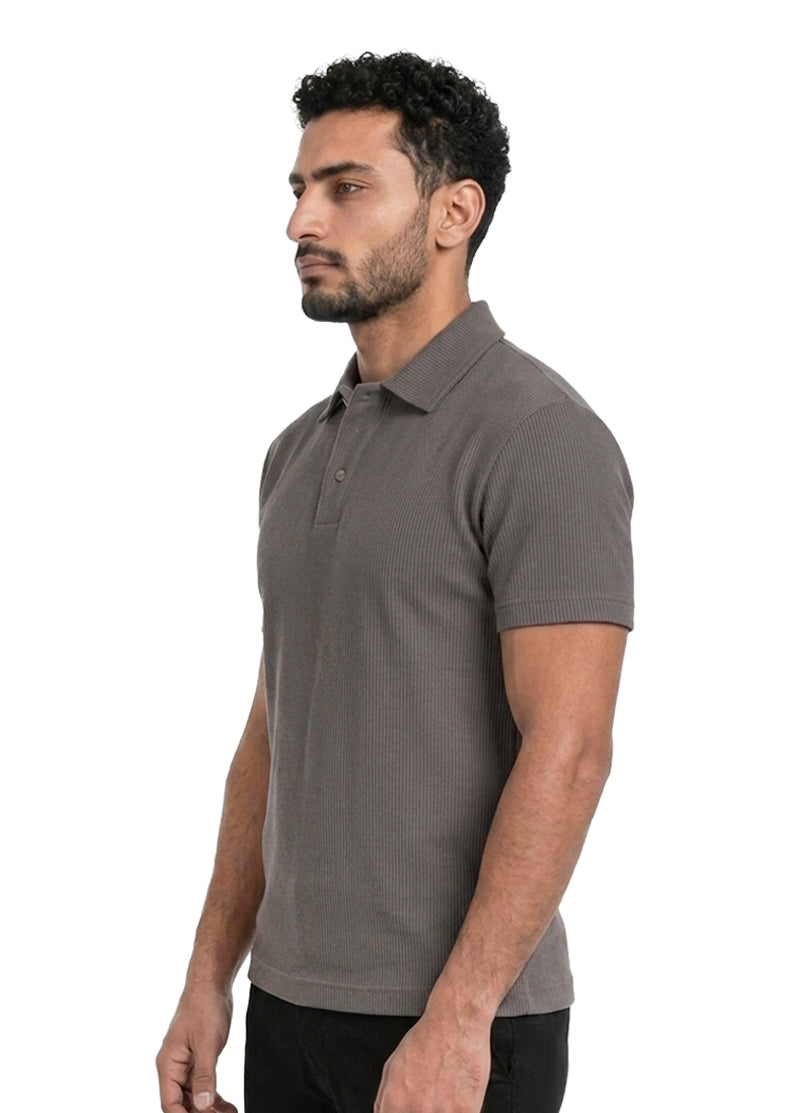 THE GRAY BUTTONED POLO SHIRT